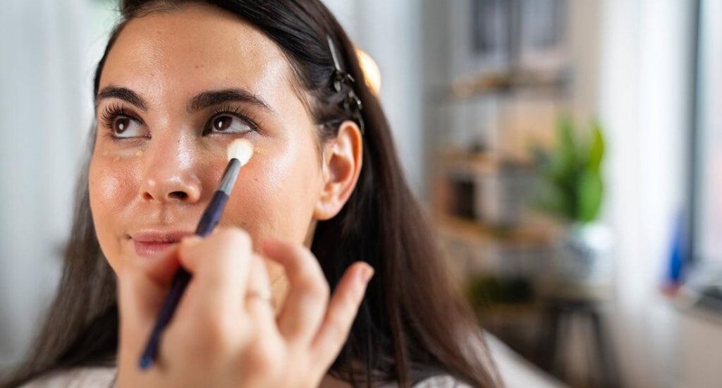 How to Achieve Glass Skin Makeup